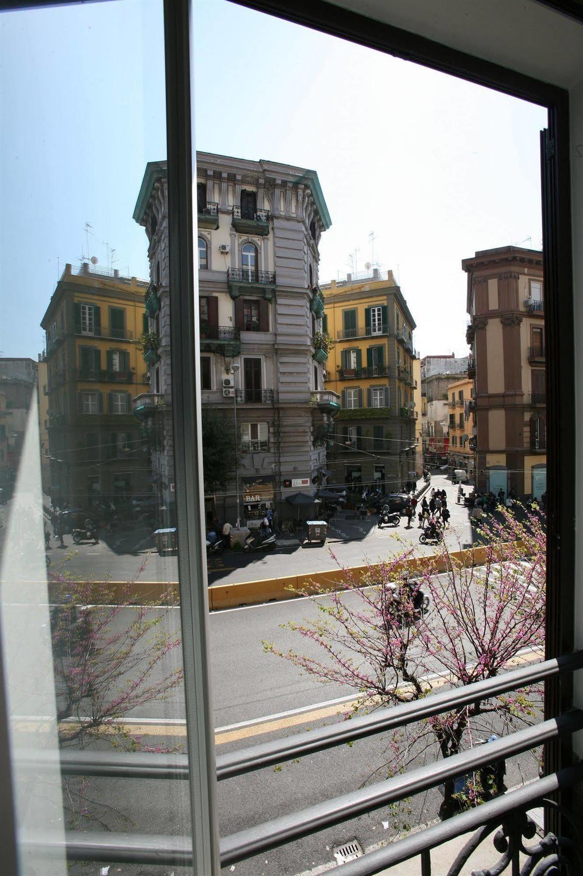 Napoli Suite Экстерьер фото